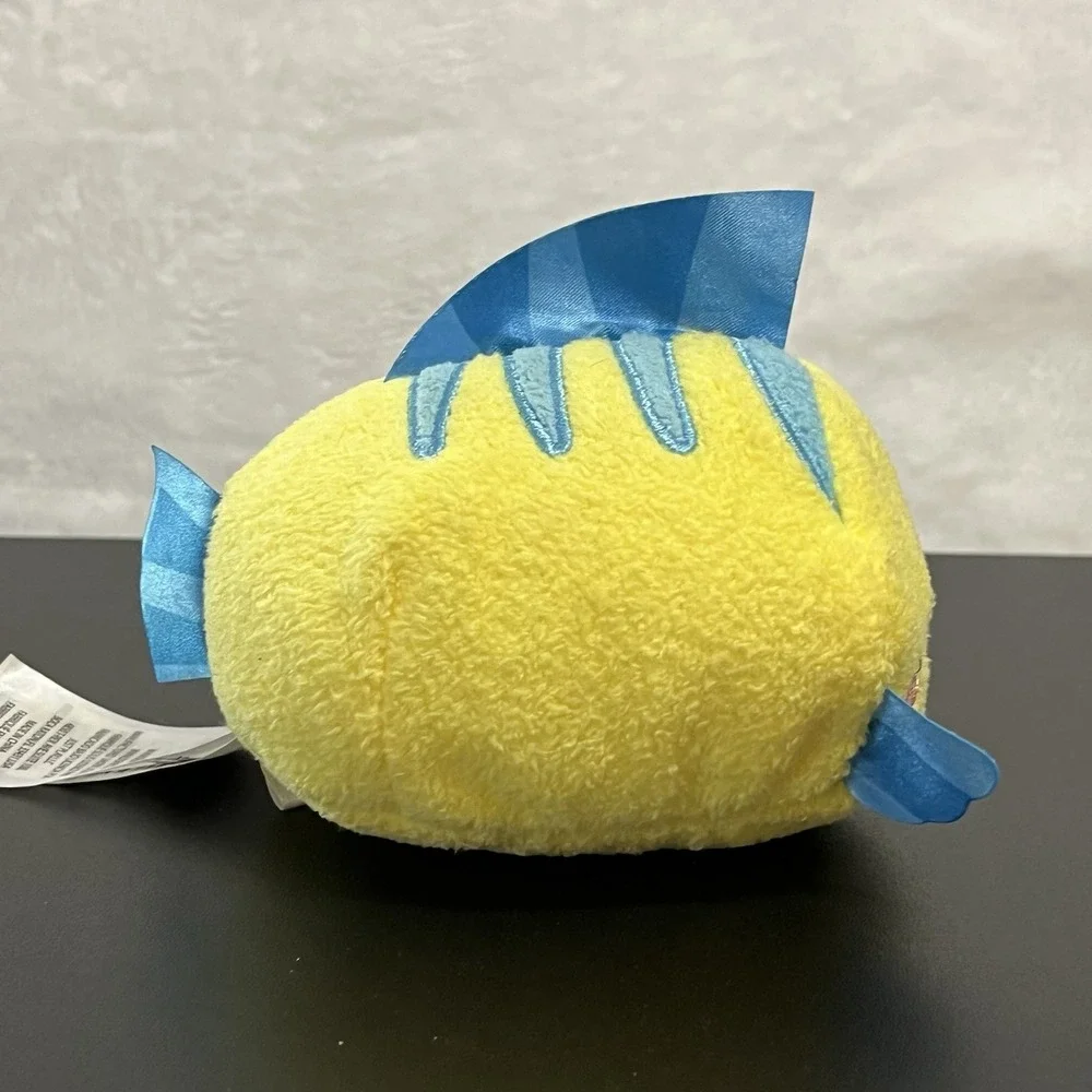 Disney Tsum Tsum FLOUNDER Mini Plush 4